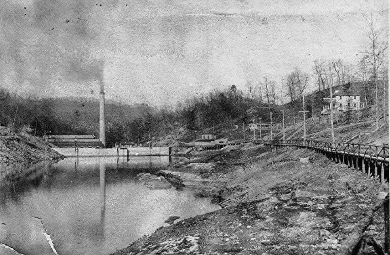 Construction of Little Elkhorn Lake and Dam 1912.